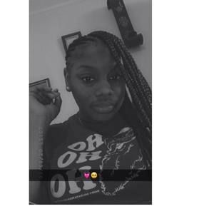 Meet your Posher, Alnisha